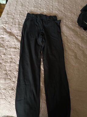 Women Lululemon Black Drawstring Pants